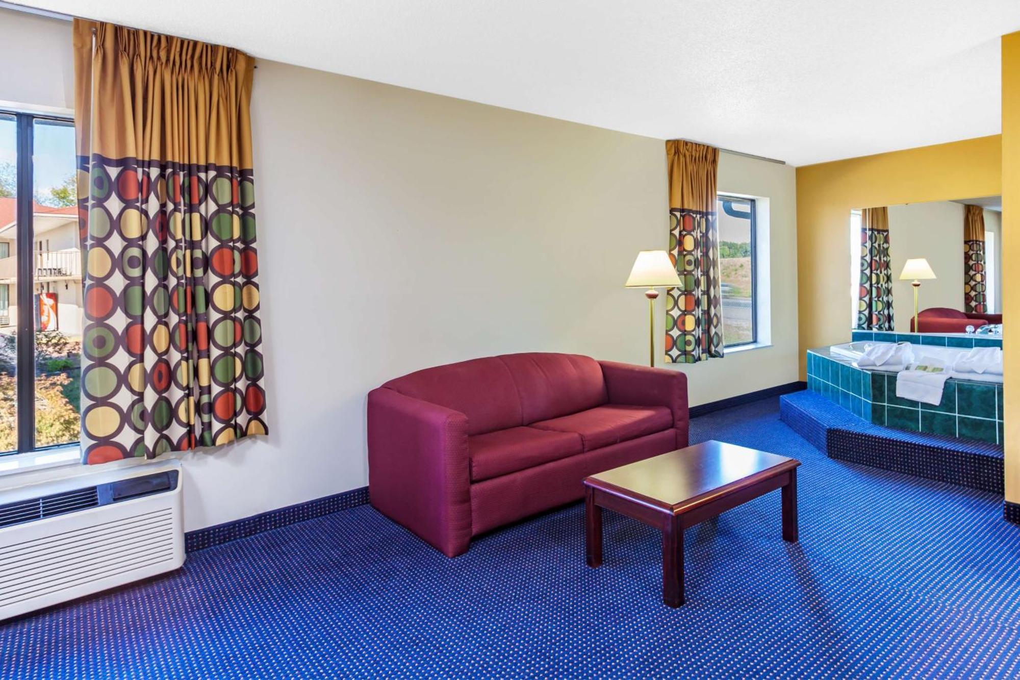 Hotel Super 8 By Wyndham Morristown/South Esterno foto